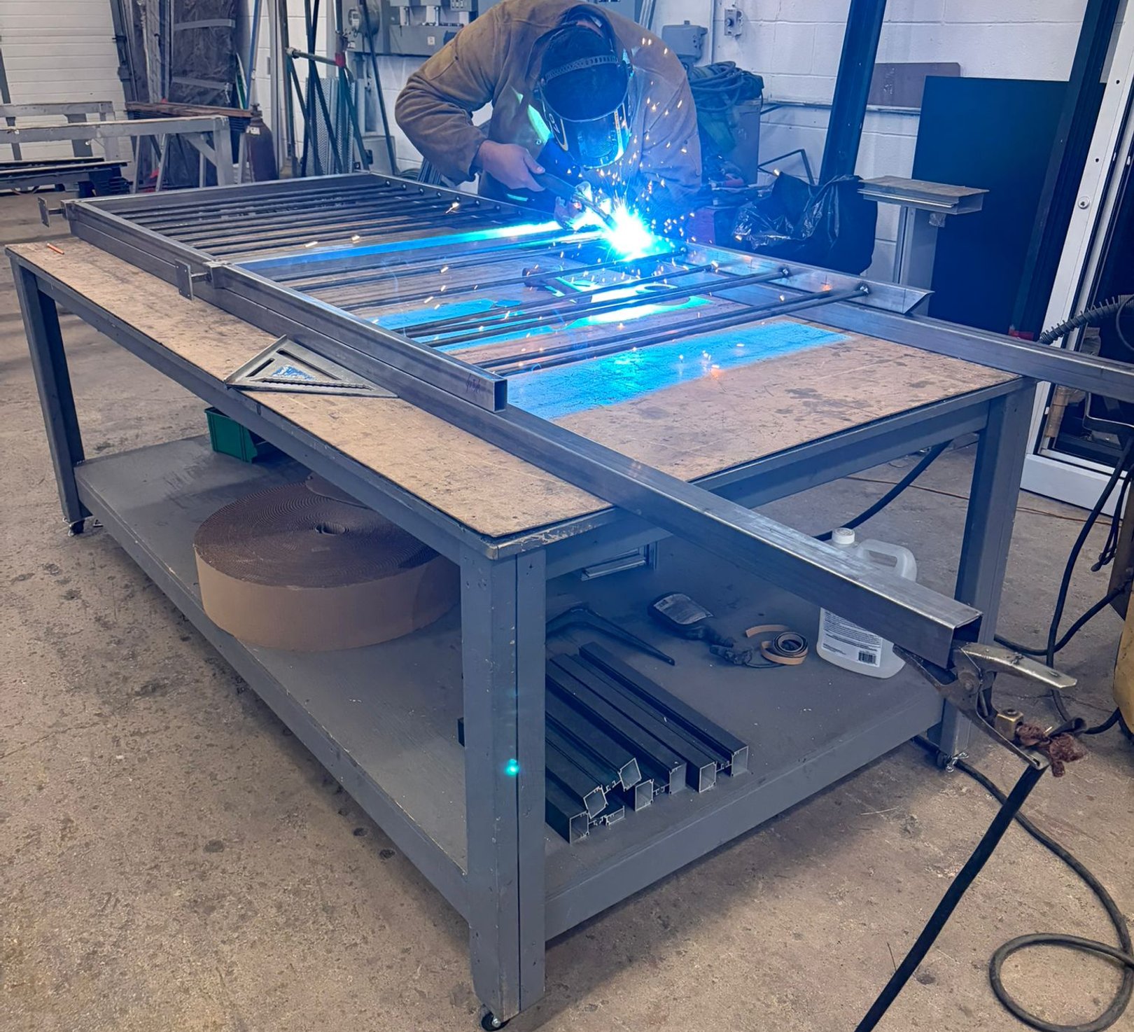 metro metal solutions working on weld